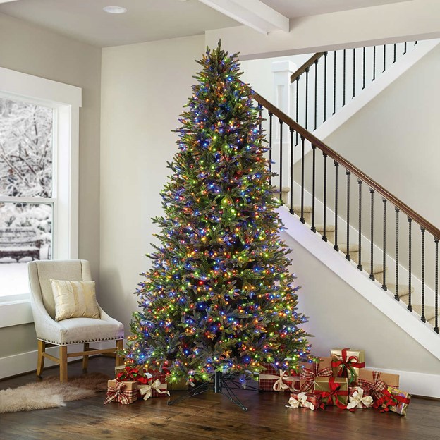 Fire Hazards To Look Out For At Home And In The Office During The Christmas Period JLH Fire Safety Services